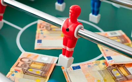 Стол с настольным футболом